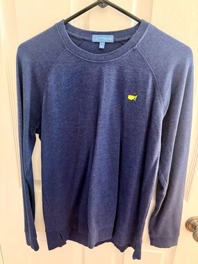 Official Master Magnolia Lane Women’s Sweatshirt Like New